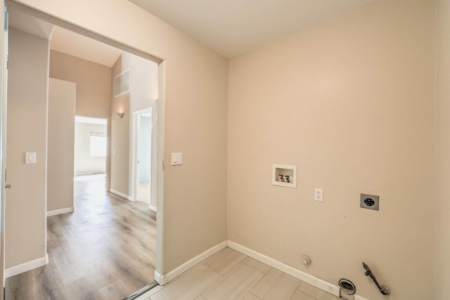  Open floor plan that you have never seen - 物件實景