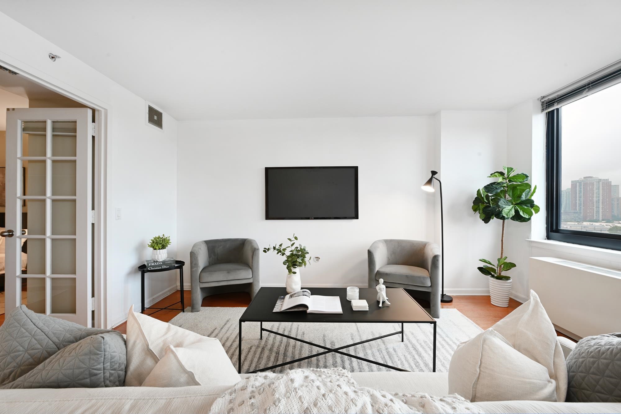 Jersey City, New Jersey, 07310, United States, 2 Bedrooms Bedrooms, ,2 BathroomsBathrooms,Residential,For Sale,1925571