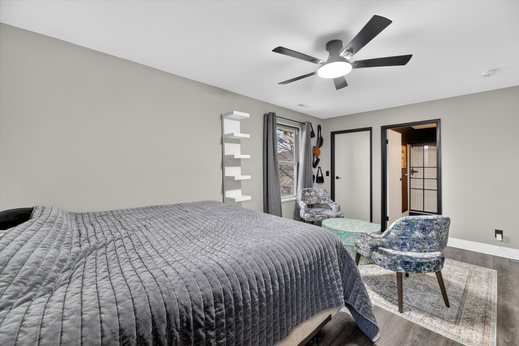  South Lyon - 物件實景