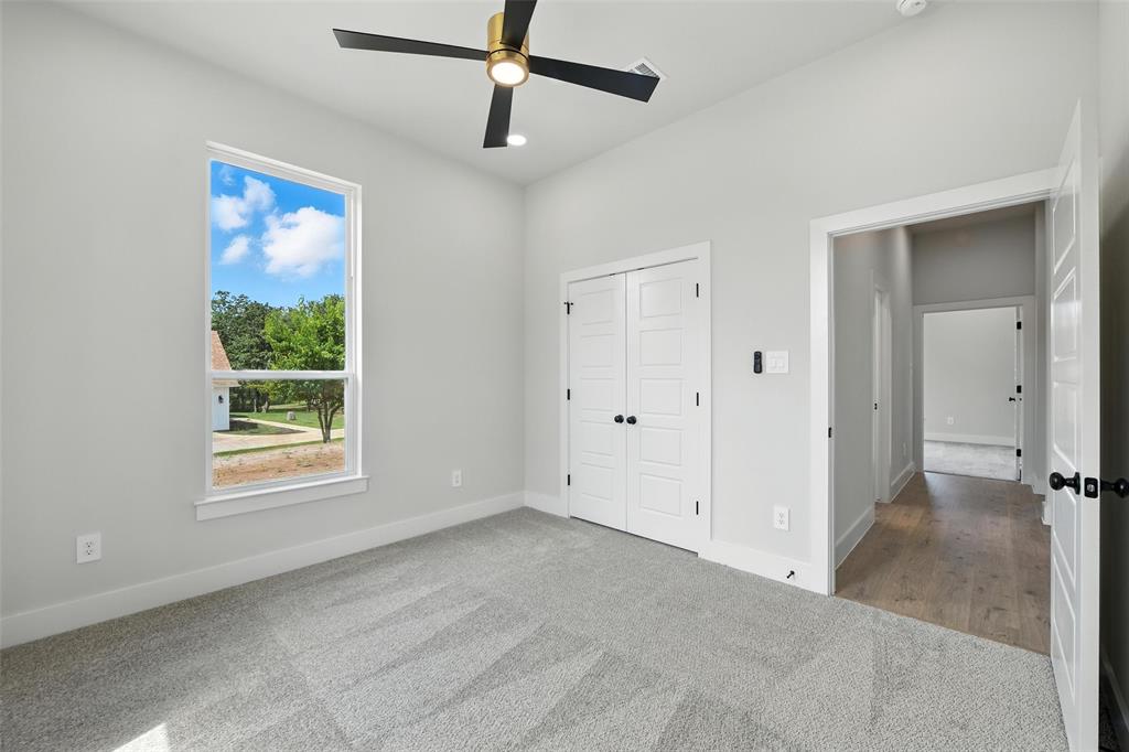 Weatherford, Texas, 76088, United States, 4 Bedrooms Bedrooms, ,3 BathroomsBathrooms,Residential,For Sale,1939670