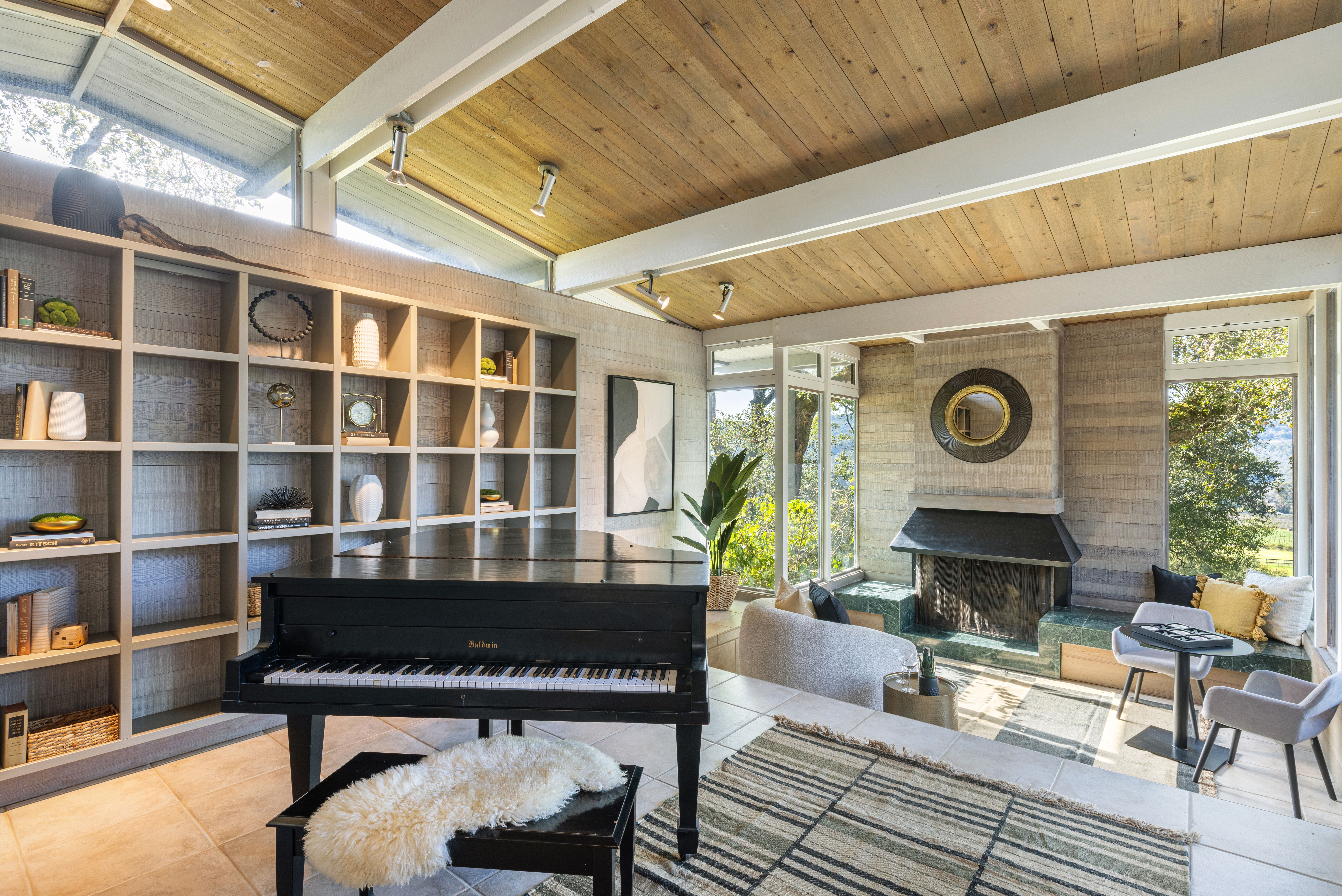  Mid-Century Contemporary Gem on 33 Acres - 物件實景