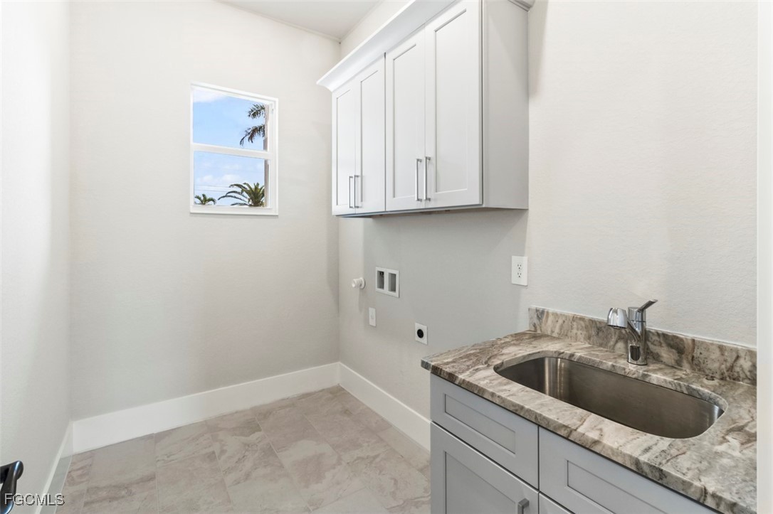 Cape Coral, Florida, 33914, United States, 4 Bedrooms Bedrooms, ,3 BathroomsBathrooms,Residential,For Sale,1979065