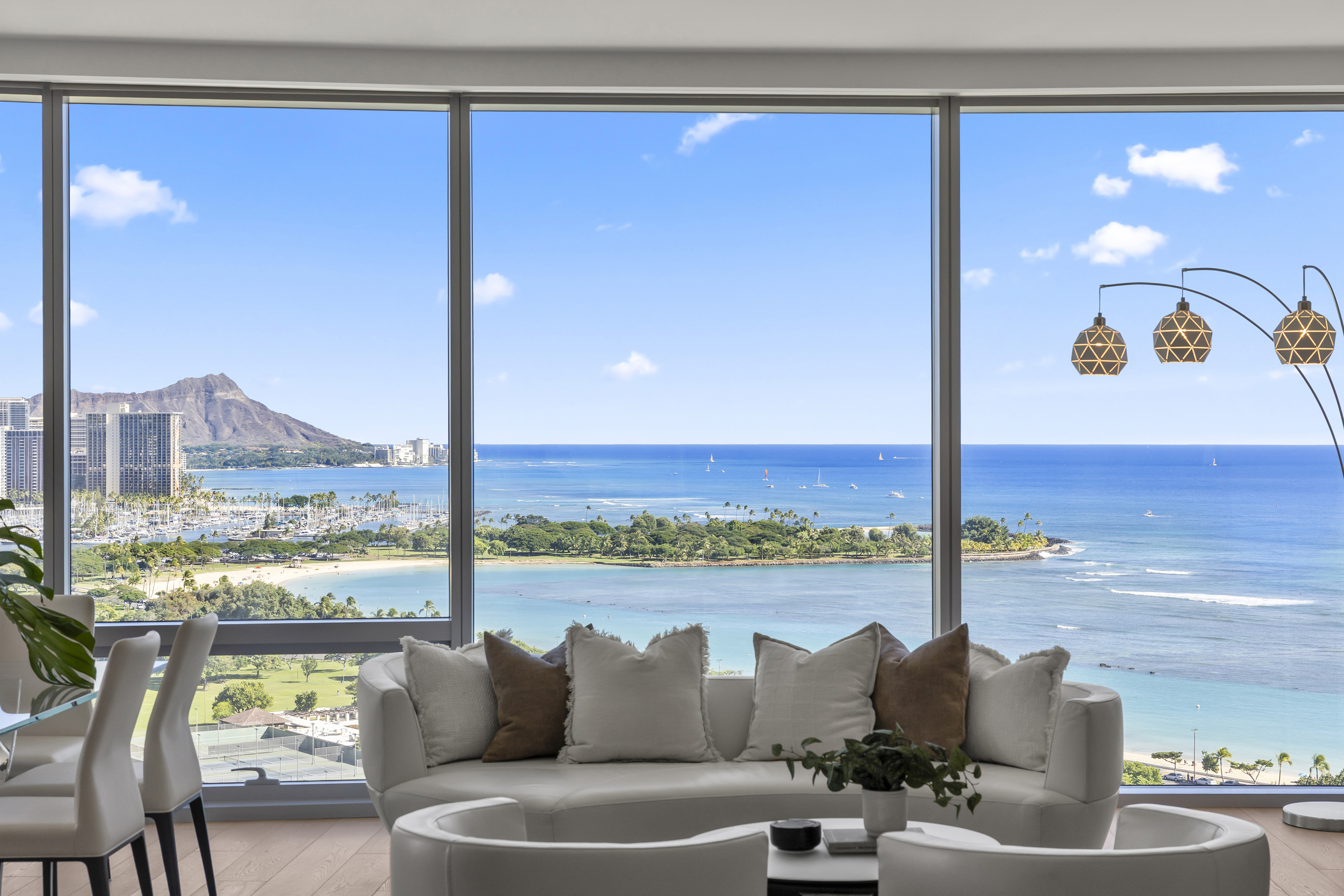 Waiea, Kakaako, City, Coastline, Diamond Head views 