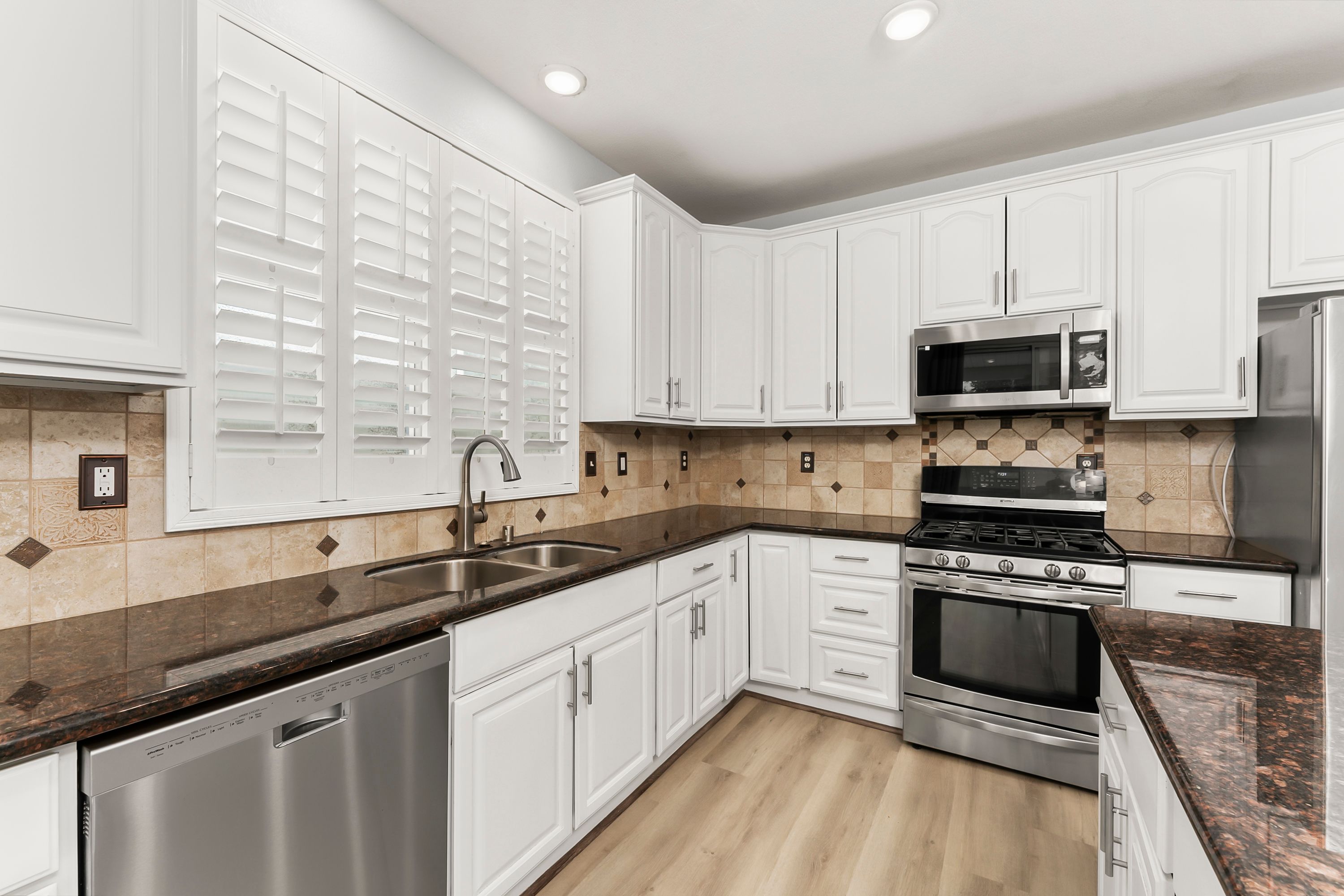  5903 Deepdale Way, Elk Grove, CA 95758 - 物件實景
