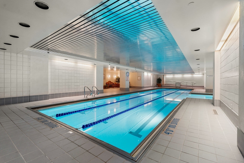 Cambridge, Massachusetts, 02142, United States, 2 Bedrooms Bedrooms, ,3 BathroomsBathrooms,Residential,For Sale,1784887