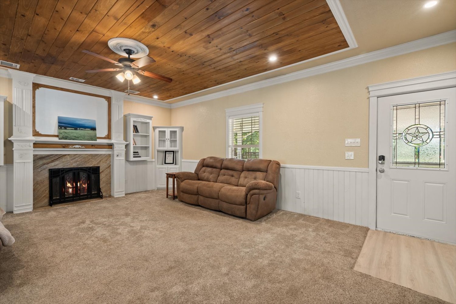 Quinlan, Texas, 75474, United States, 2 Bedrooms Bedrooms, ,2 BathroomsBathrooms,Residential,For Sale,1937387