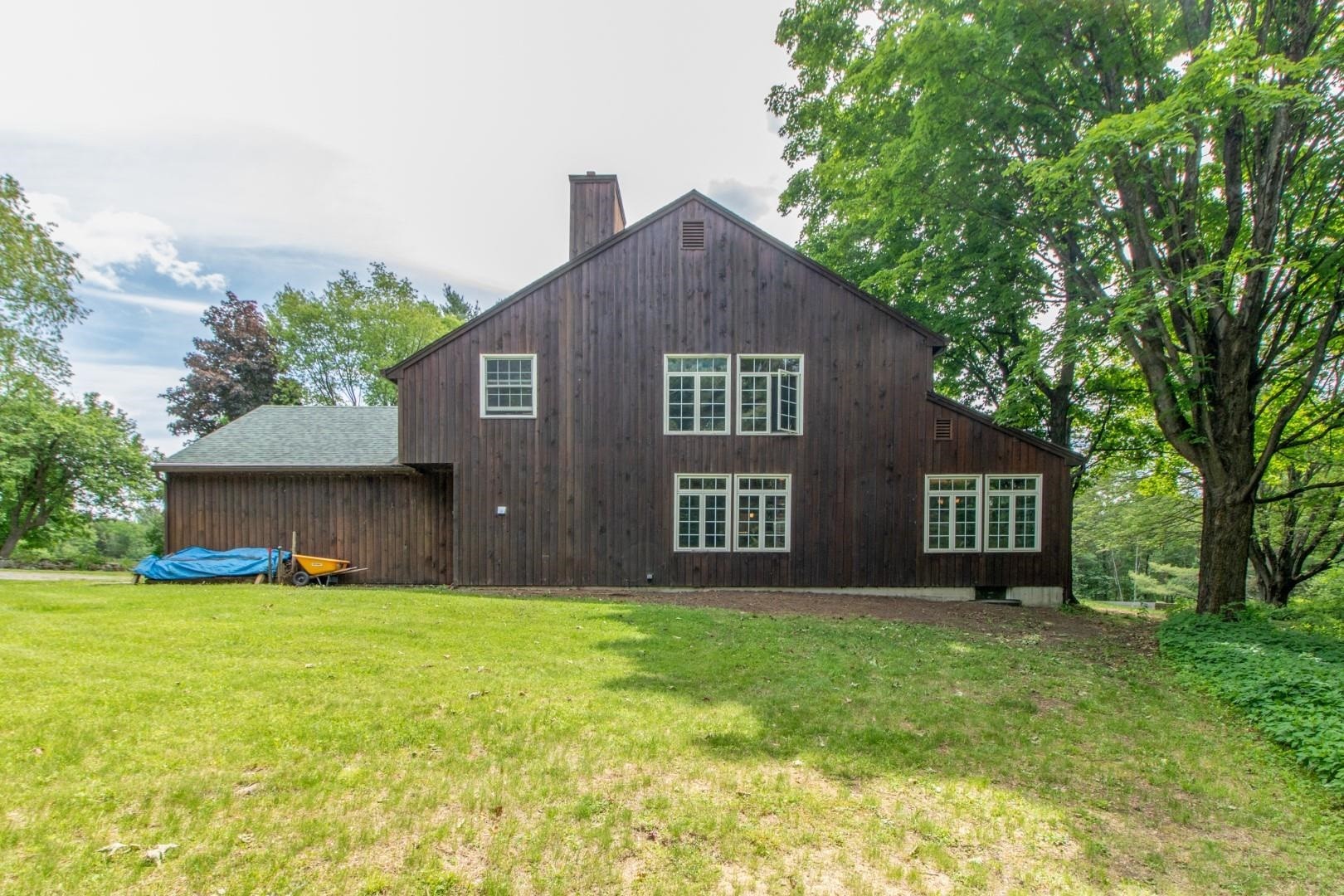 Troy, Vermont, 05859, United States, 3 Bedrooms Bedrooms, ,1 BathroomBathrooms,Residential,For Sale,1937001