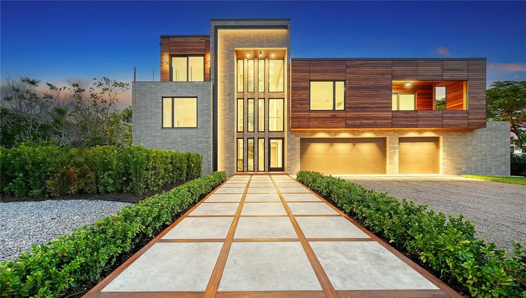 Longboat Key, Florida, 34228, United States, 5 Bedrooms Bedrooms, ,5 BathroomsBathrooms,Residential,For Sale,1766369