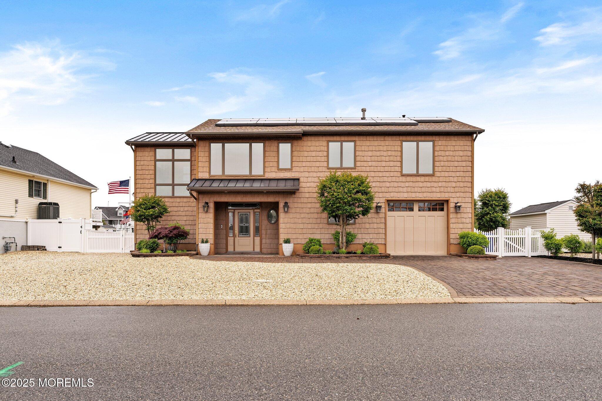 Manahawkin, New Jersey, 08050, United States, 3 Bedrooms Bedrooms, ,2 BathroomsBathrooms,Residential,For Sale,1905747