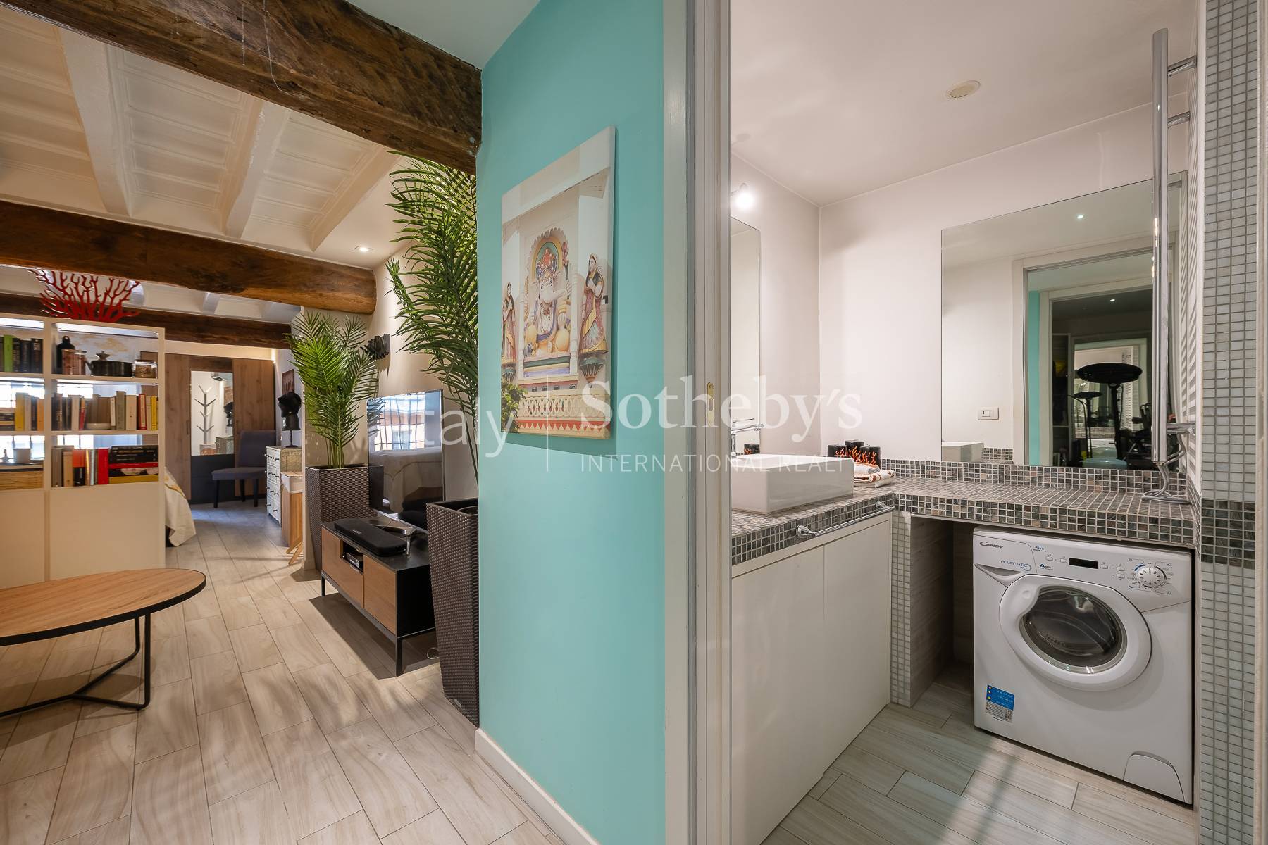  Refined pied-à-terre with a charming terrace in the exclusive Palazzo Balestra - 物件實景