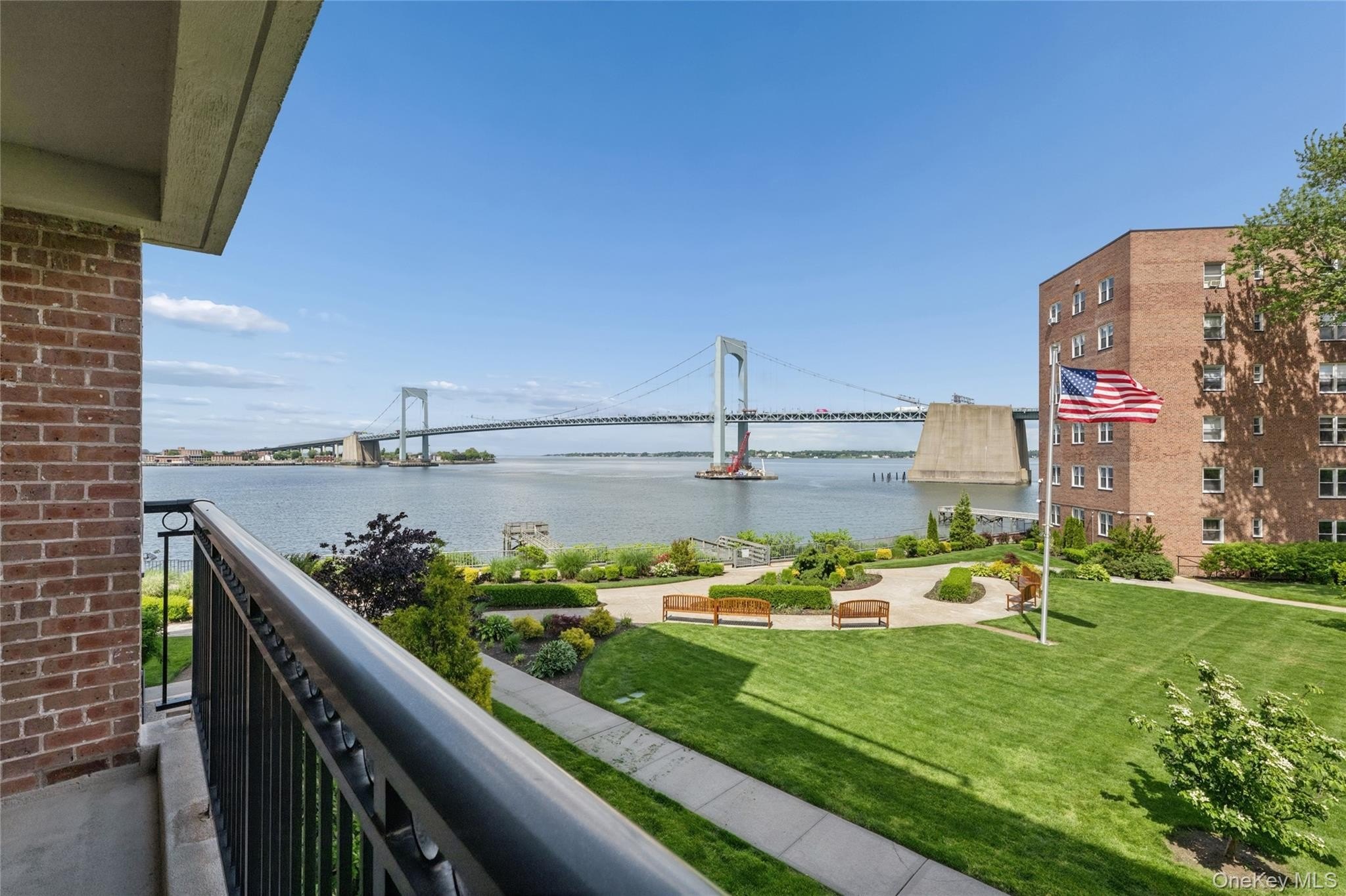 Beechhurst, New York, 11357, United States, 3 Bedrooms Bedrooms, ,2 BathroomsBathrooms,Residential,For Sale,2049222