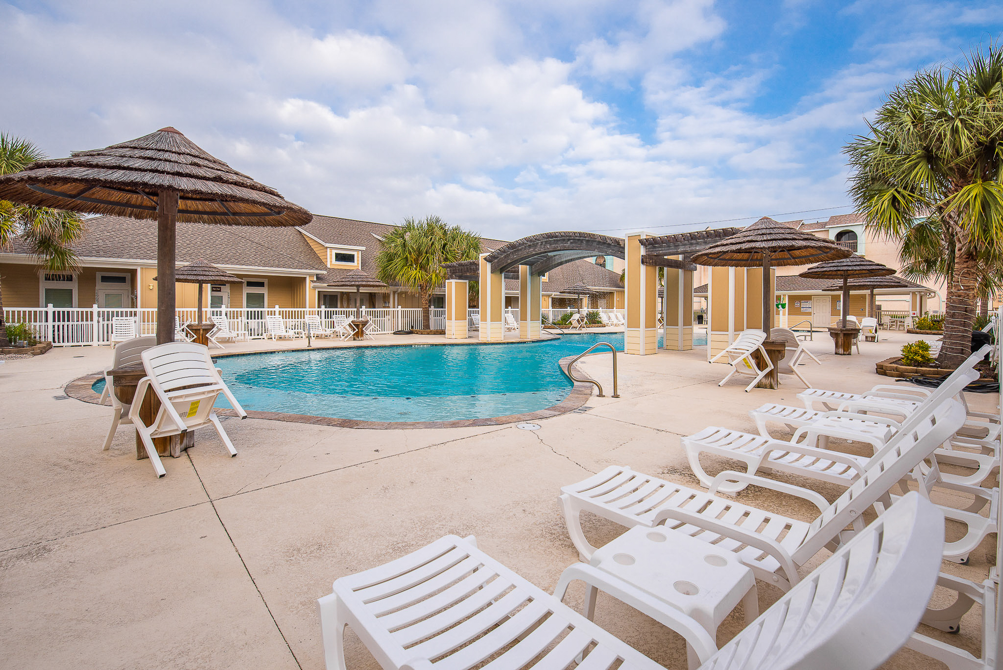  Village By The Beach Furnished Townhome - 物件實景
