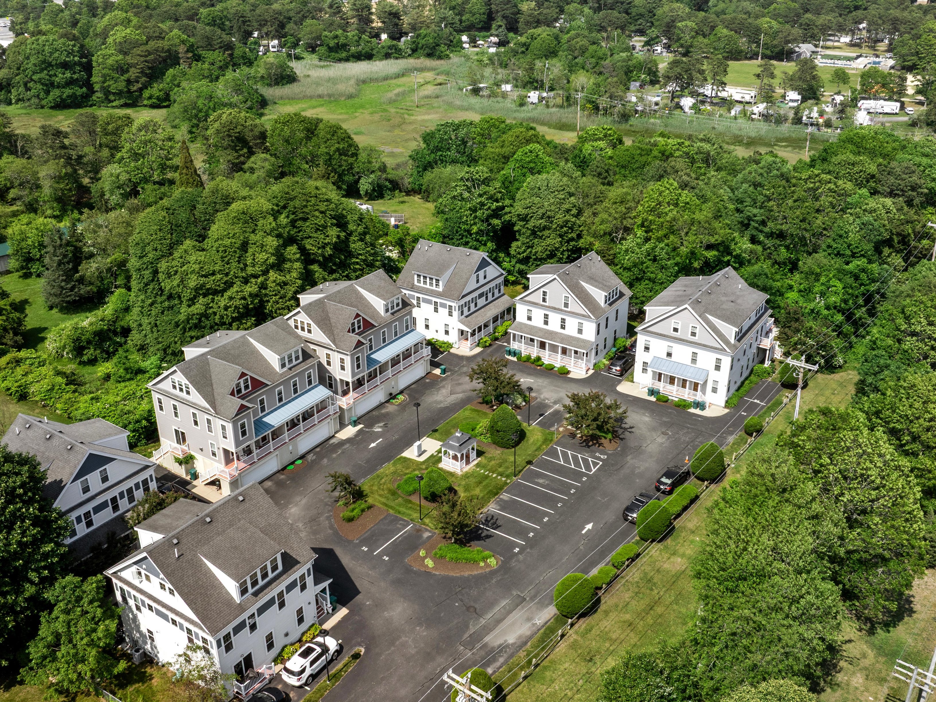  5 Honora Court, Bourne, MA 02532 - 物件實景