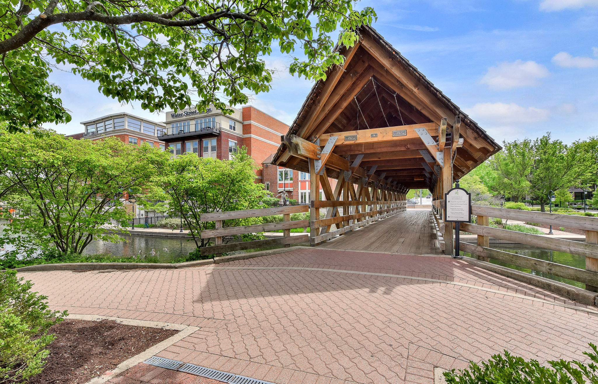  An Enclave of Only 65 New Construction Homes in the Heart of Naperville - 物件實景