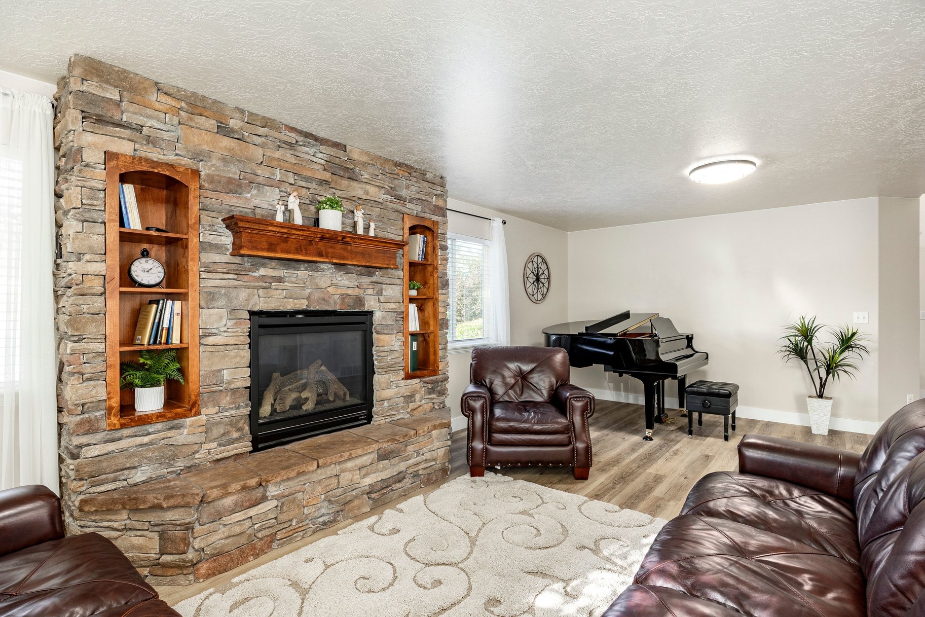 Immaculate Heber Home with Mountain Views & Beautiful Mature Landscaping - 物件實景