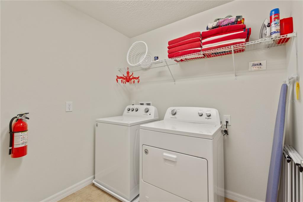 Davenport, Florida, 33837, United States, 5 Bedrooms Bedrooms, ,4 BathroomsBathrooms,Residential,For Sale,1933359