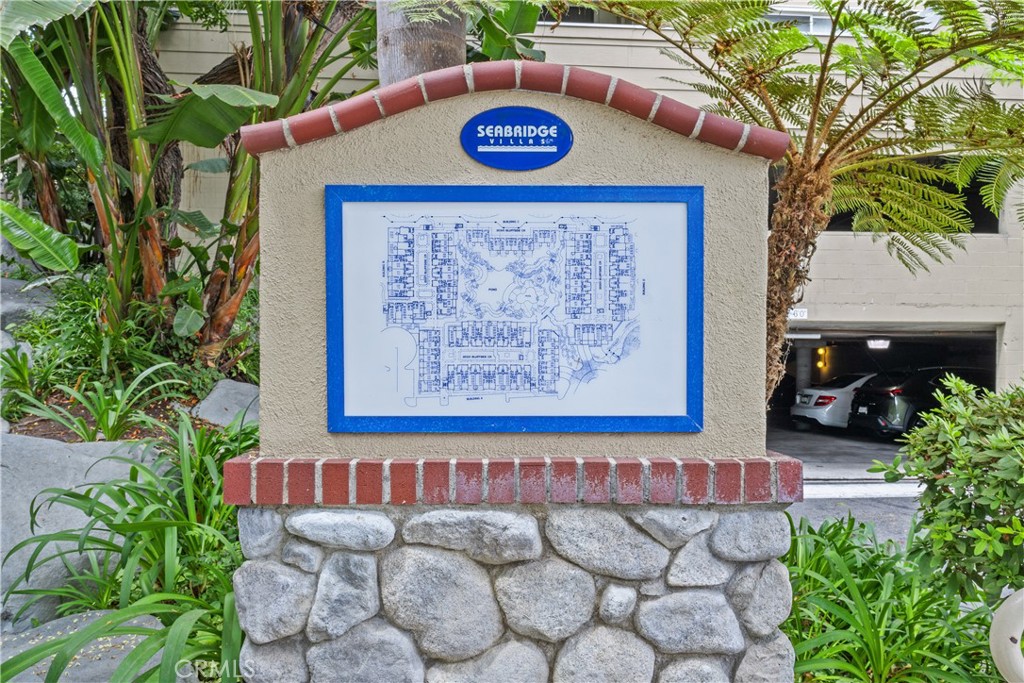Huntington Beach, California, 92646, United States, 2 Bedrooms Bedrooms, ,2 BathroomsBathrooms,Residential,For Sale,1939014