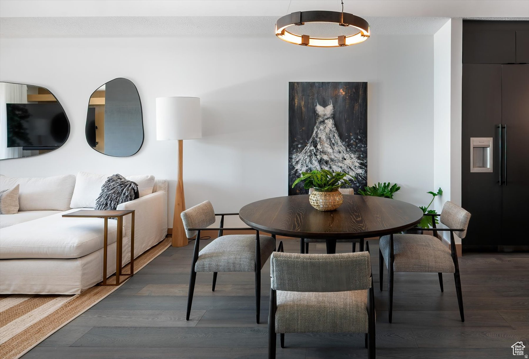 Park City, Utah, 84060, United States, 2 Bedrooms Bedrooms, ,2 BathroomsBathrooms,Residential,For Sale,1989382