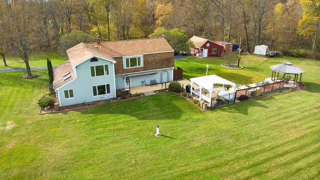 Unadilla, New York, 13849, United States, 4 Bedrooms Bedrooms, ,3 BathroomsBathrooms,Residential,For Sale,1971391