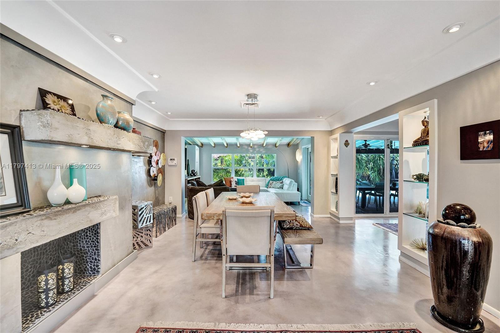 Wilton Manors, Florida, 33305, United States, 3 Bedrooms Bedrooms, ,3 BathroomsBathrooms,Residential,For Sale,1803102