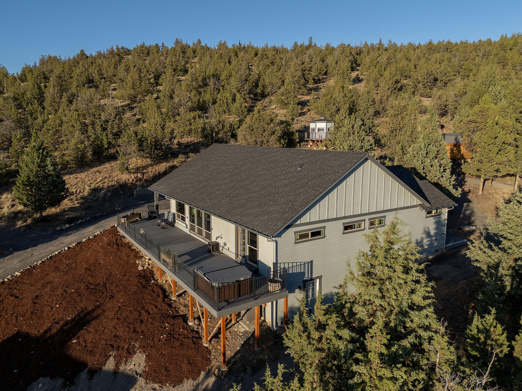 Prineville, Oregon, 97754, United States, 3 Bedrooms Bedrooms, ,2 BathroomsBathrooms,Residential,For Sale,1903608