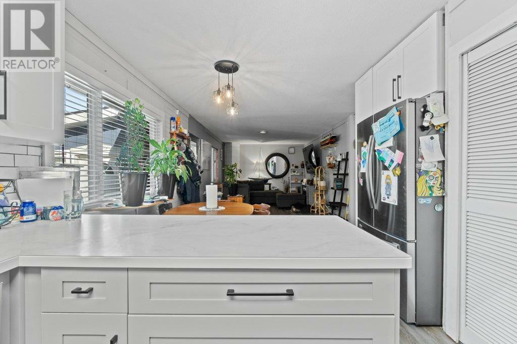 SICAMOUS, British Columbia, V0E 2V0, CA, 4 Bedrooms Bedrooms, ,2 BathroomsBathrooms,Residential,For Sale,1838473