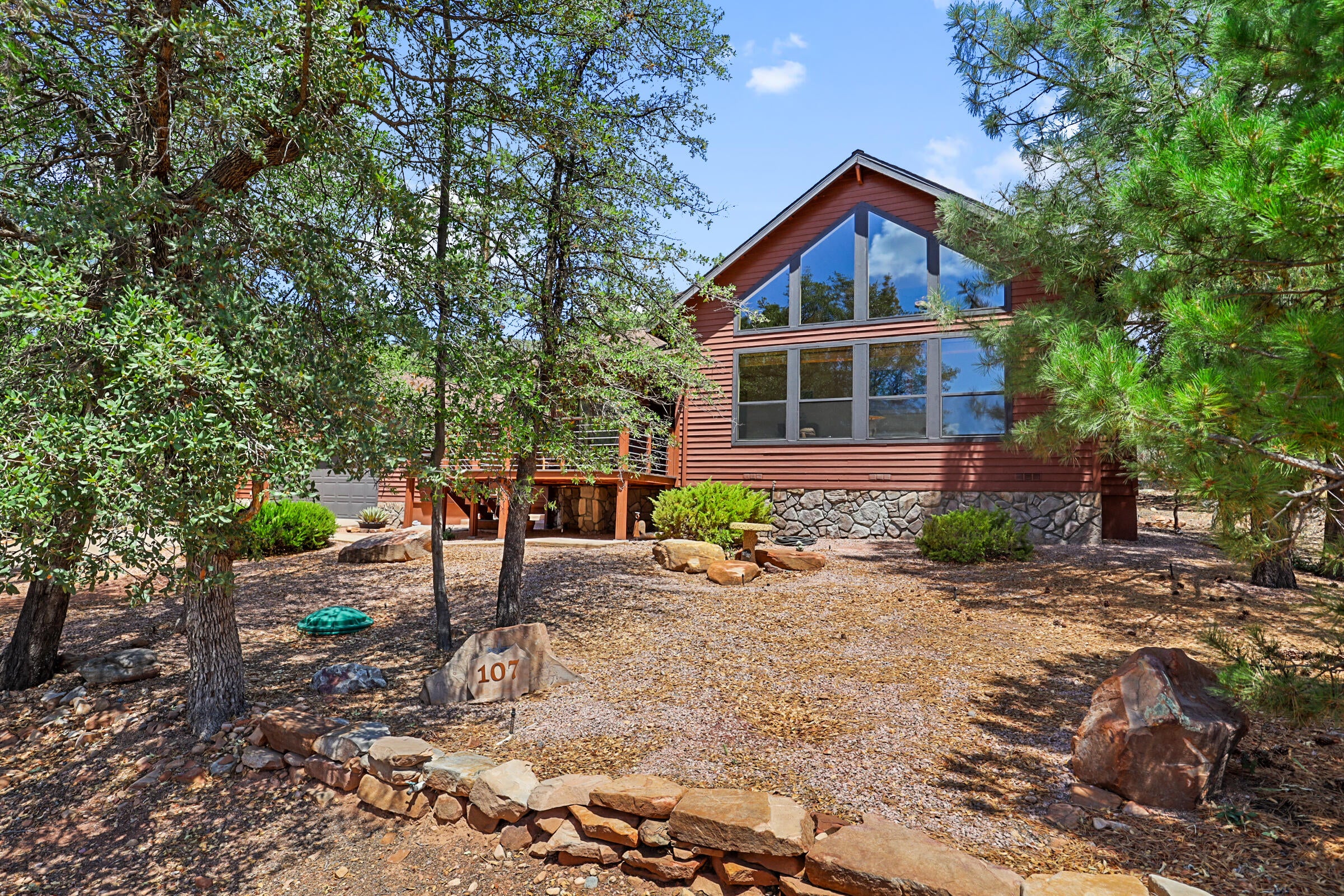 Pine, Arizona, 85544, United States, 2 Bedrooms Bedrooms, ,2 BathroomsBathrooms,Residential,For Sale,1917877