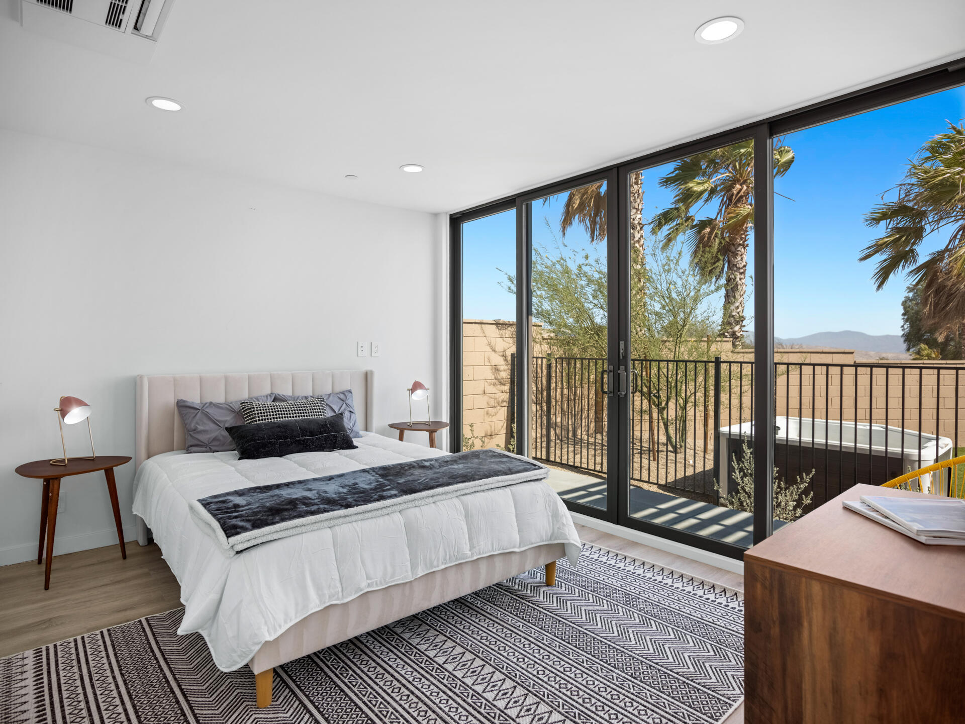 Desert Hot Springs, California, 92240, United States, 4 Bedrooms Bedrooms, ,Residential,For Sale,1998852