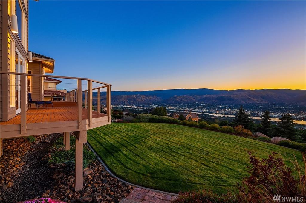 2467 Twin Peaks View, East Wenatchee, Washington, 98802, United States, 4 Bedrooms Bedrooms, ,3 BathroomsBathrooms,Residential,For Sale,2467 Twin Peaks View,1435324