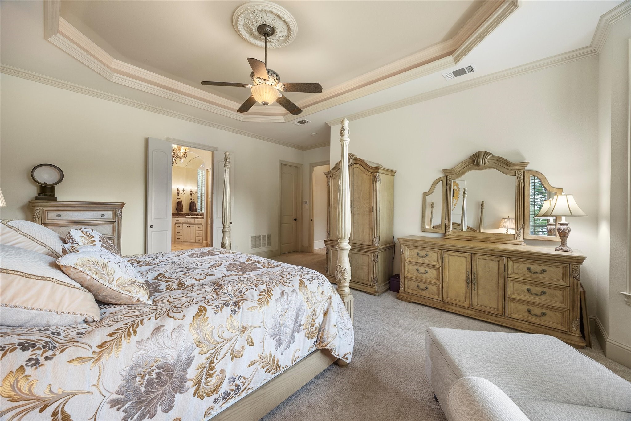 Heath, Texas, 75032, United States, 4 Bedrooms Bedrooms, ,4 BathroomsBathrooms,Residential,For Sale,1991867