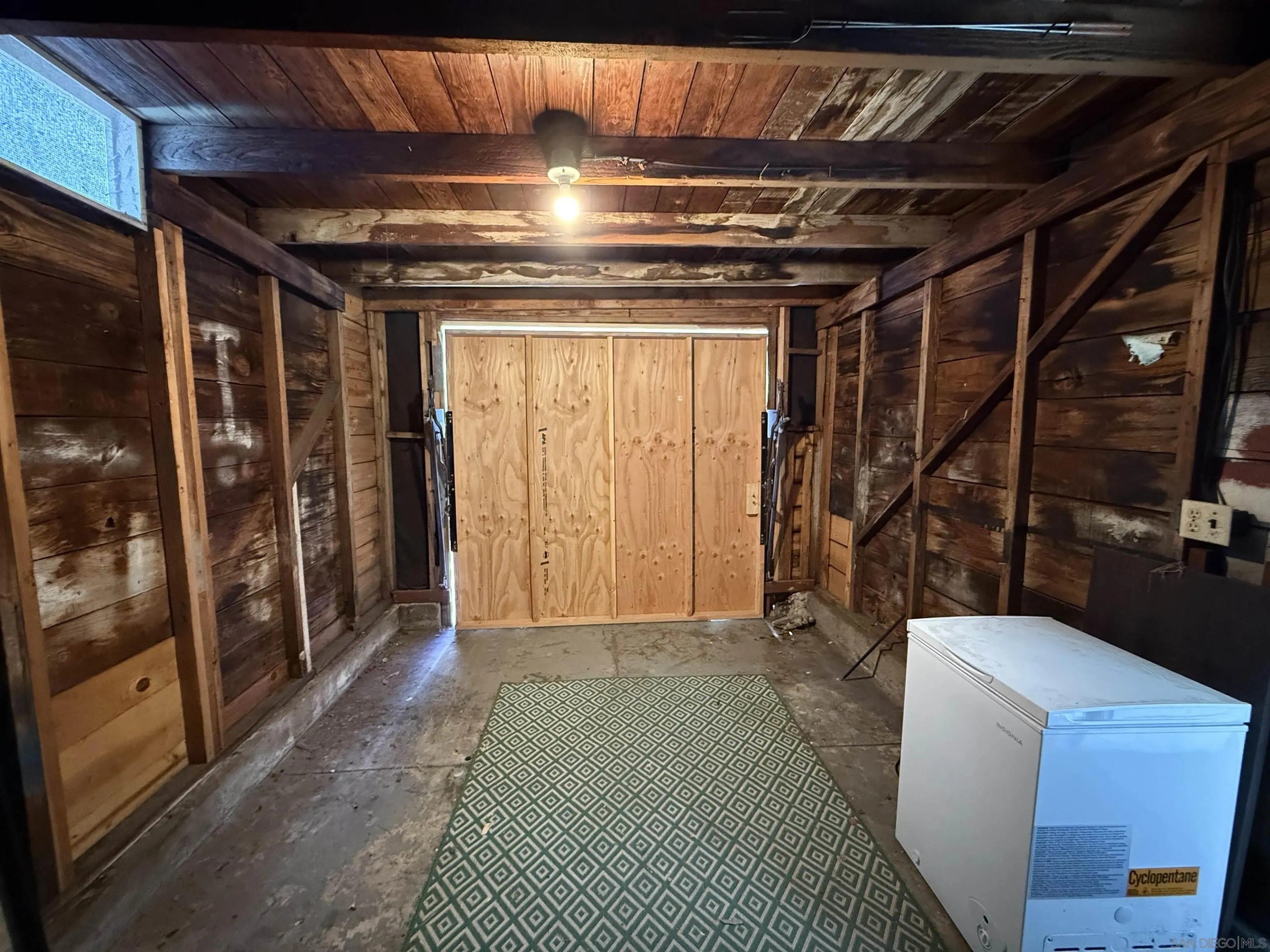 San Diego, California, 92104, United States, 2 Bedrooms Bedrooms, ,1 BathroomBathrooms,Residential,For Sale,1906759