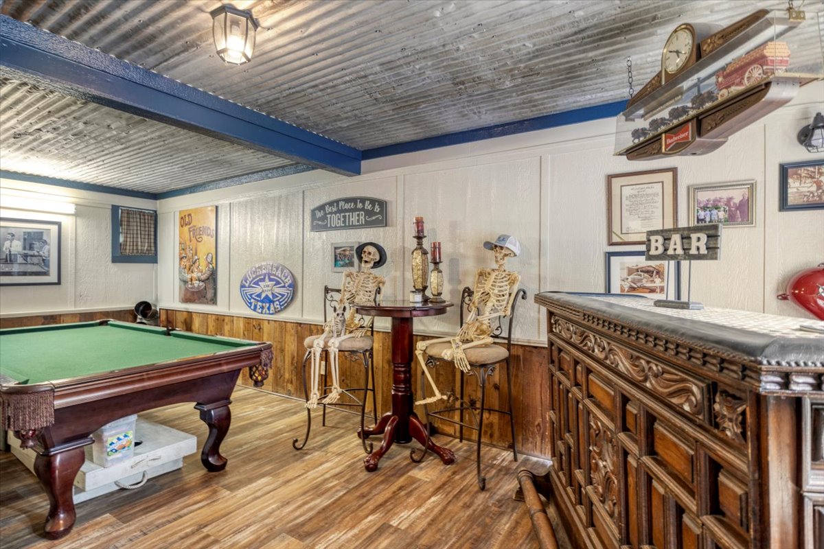 Carthage, Texas, 75633, United States, 5 Bedrooms Bedrooms, ,4 BathroomsBathrooms,Residential,For Sale,1804016
