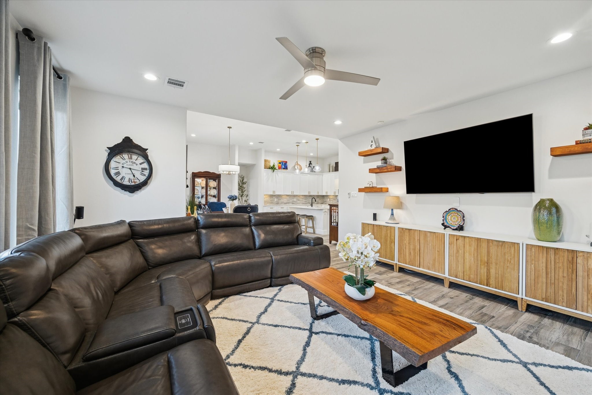  203 Hampton Glen Road - 物件實景