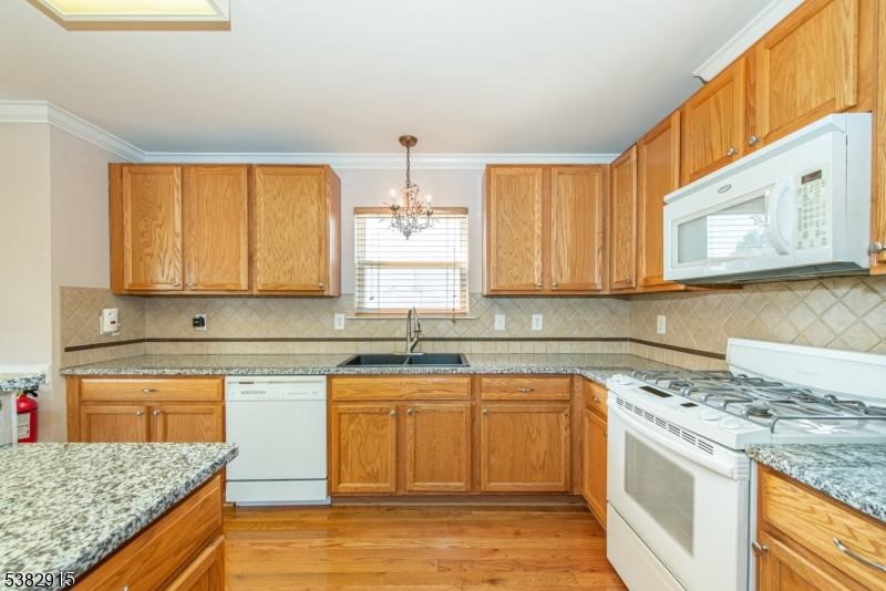 Washington Boro, New Jersey, 07882, United States, 4 Bedrooms Bedrooms, ,3 BathroomsBathrooms,Residential,For Sale,1947065