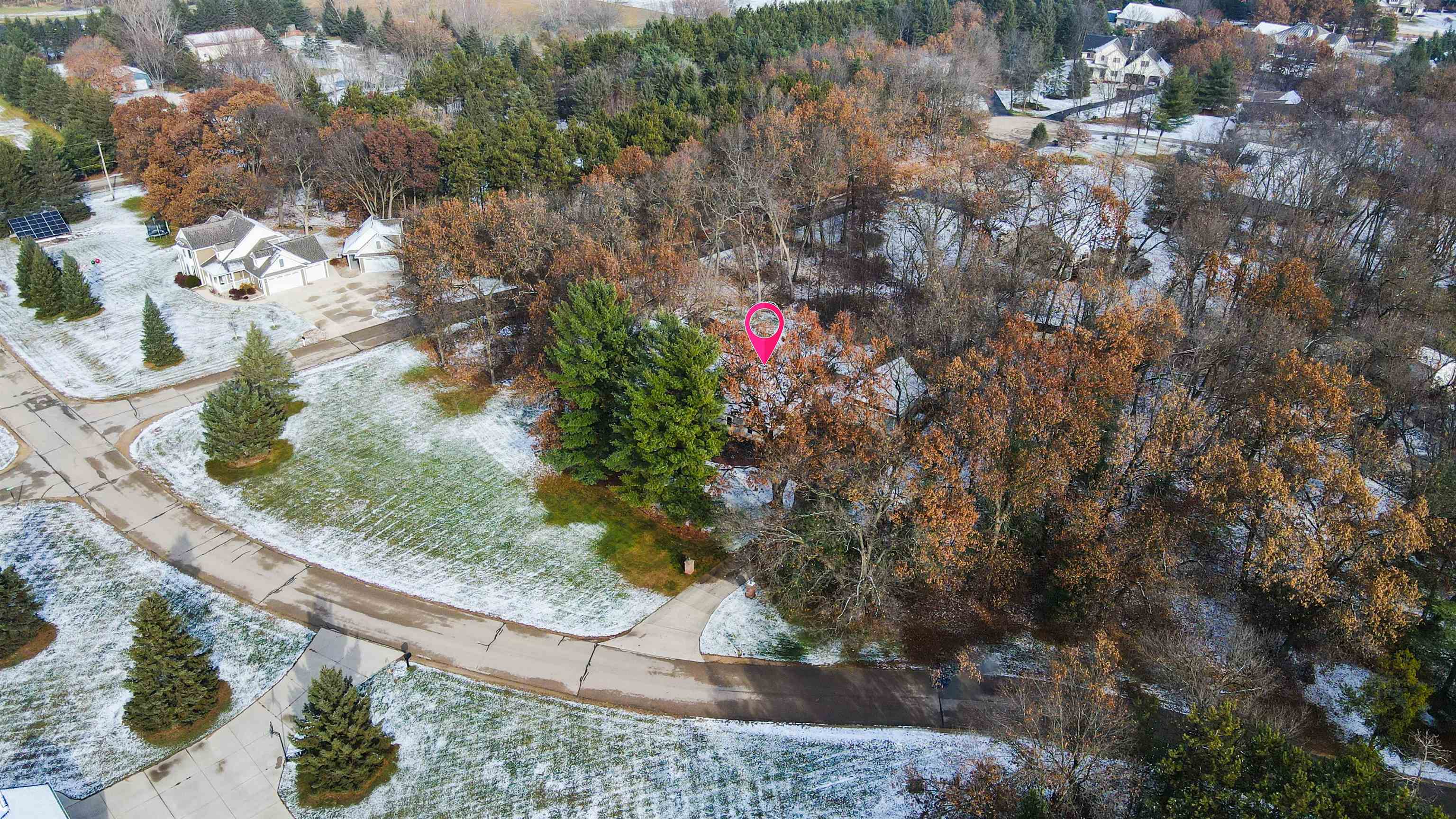 NEW LONDON, Wisconsin, 54961, United States, 3 Bedrooms Bedrooms, ,4 BathroomsBathrooms,Residential,For Sale,1996167