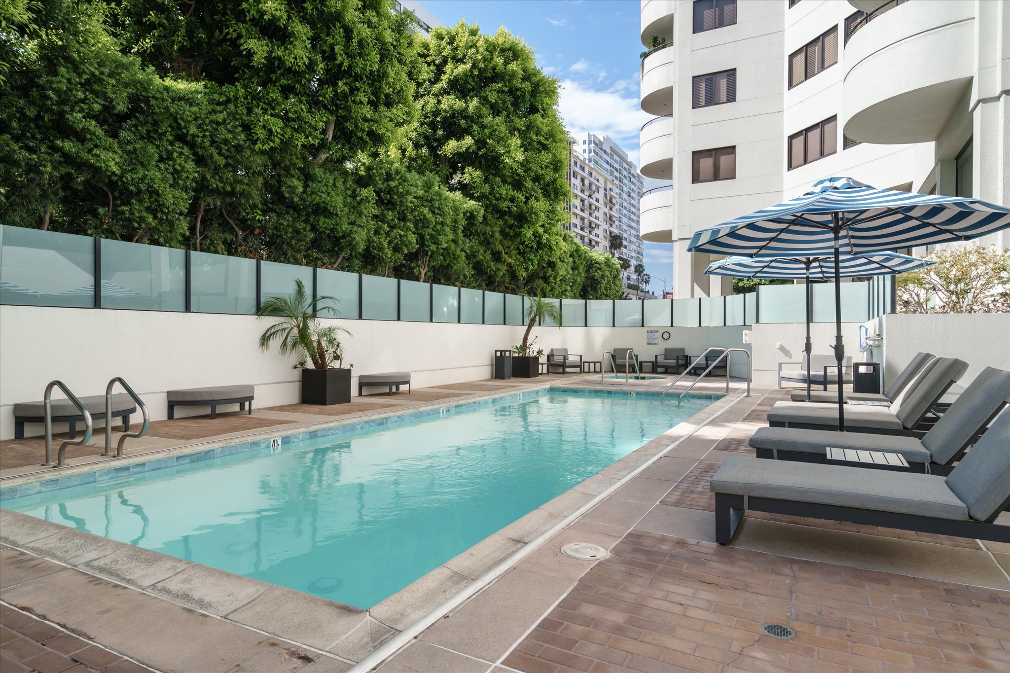  10560 Wilshire Boulevard - 物件實景