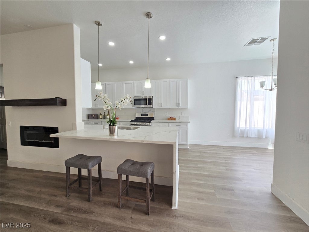 Las Vegas, Nevada, 89145, United States, 4 Bedrooms Bedrooms, ,2 BathroomsBathrooms,Residential,For Sale,1929054