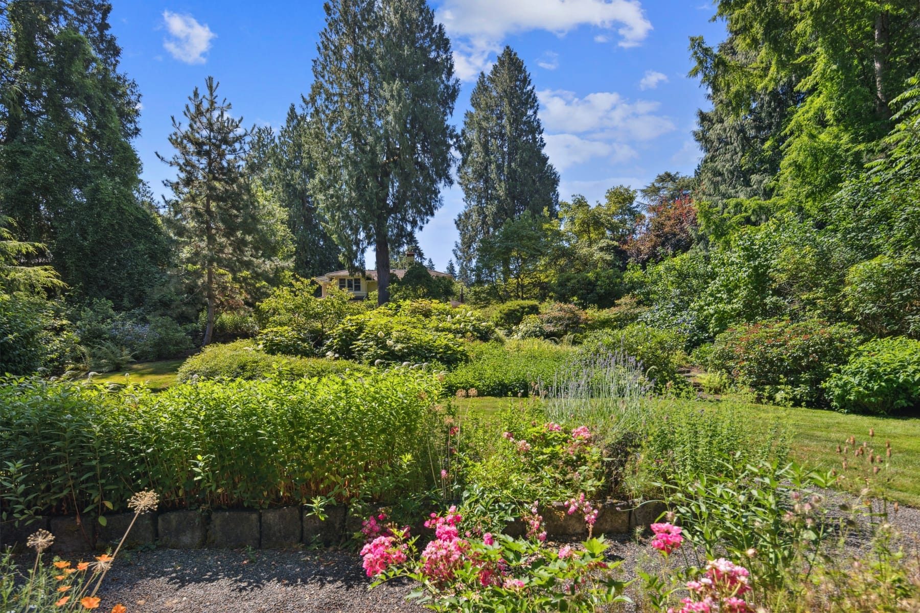  1803 S RIVERDALE RD Portland, OR 97219 - 物件實景