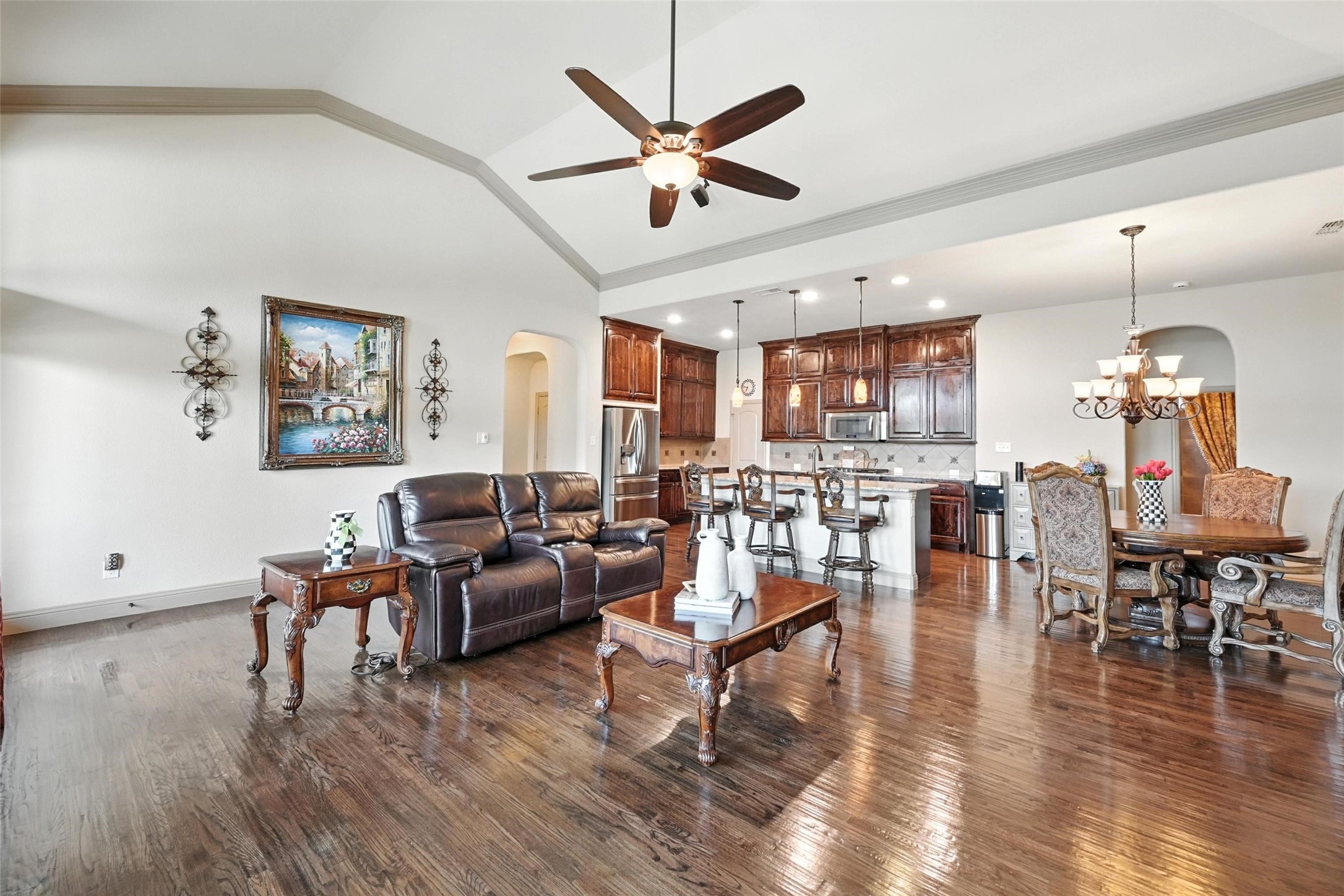 Denton, Texas, 76210, United States, 3 Bedrooms Bedrooms, ,3 BathroomsBathrooms,Residential,For Sale,1932168