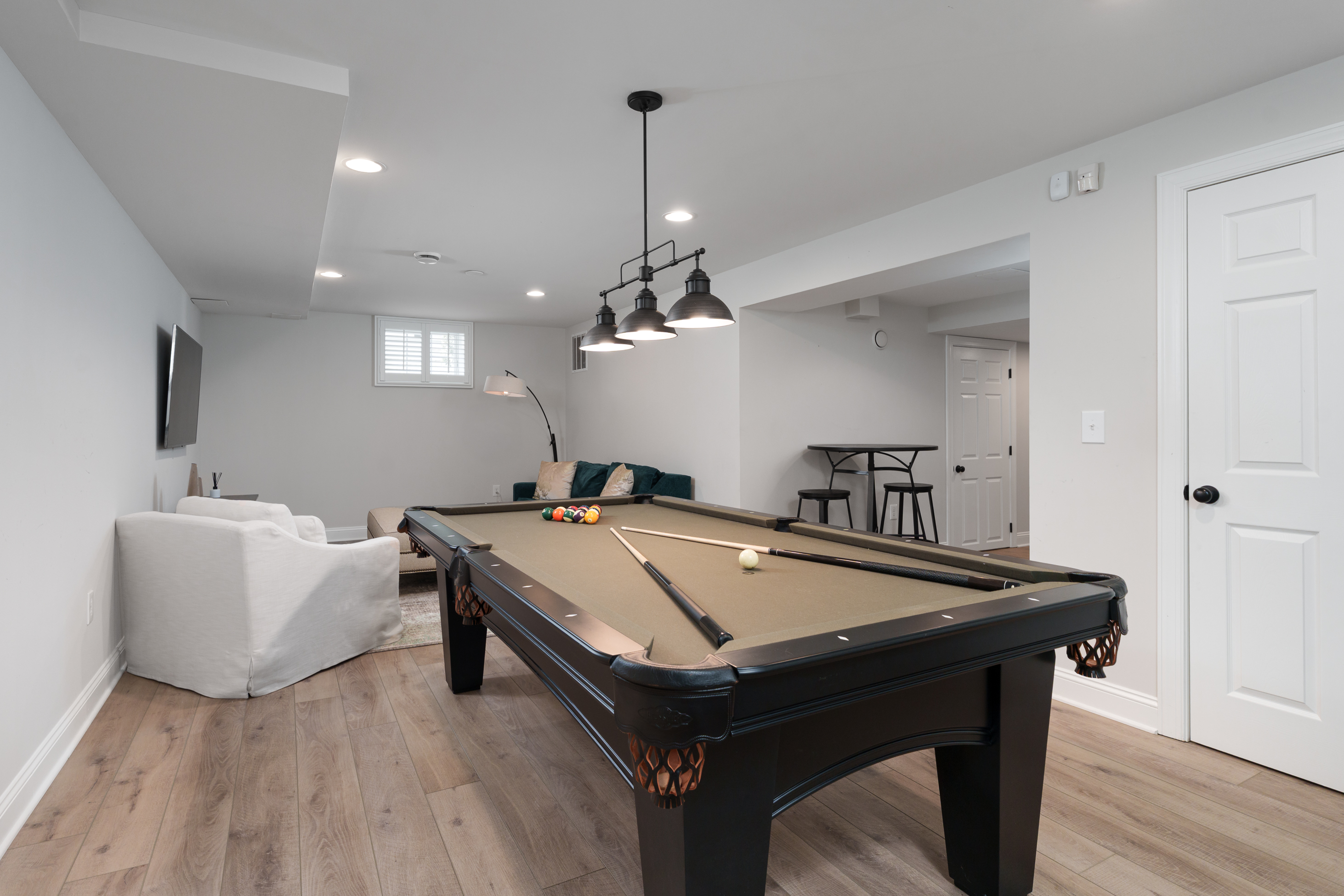 Turn-Key Town Center Home on a Picture-Perfect Lot - 物件實景