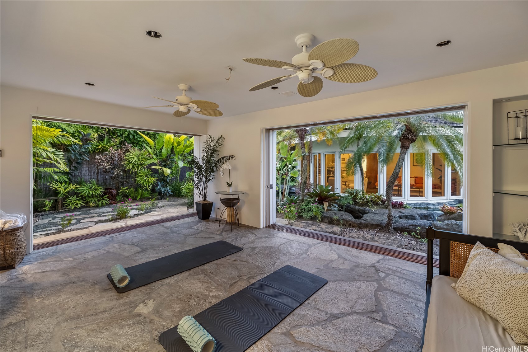 Honolulu, Hawaii, 96816, United States, ,Residential,For Sale,1947055
