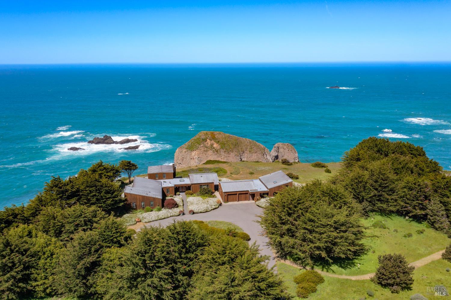 Elk, California, 95432, United States, 4 Bedrooms Bedrooms, ,4 BathroomsBathrooms,Residential,For Sale,1993215