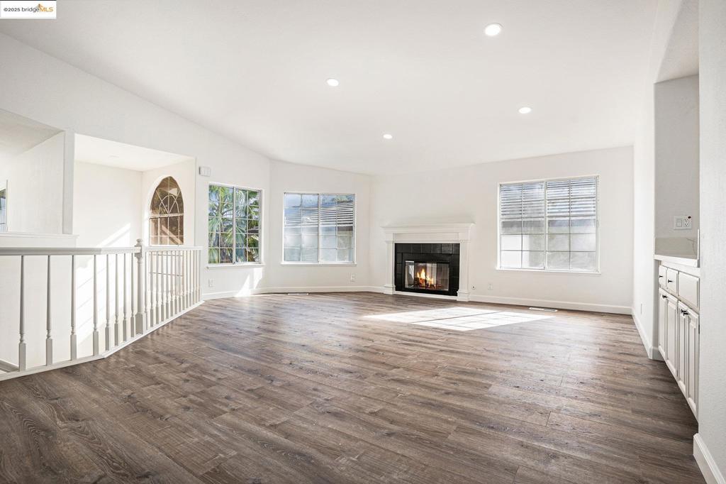 Richmond, California, 94803, United States, 4 Bedrooms Bedrooms, ,3 BathroomsBathrooms,Residential,For Sale,1979609