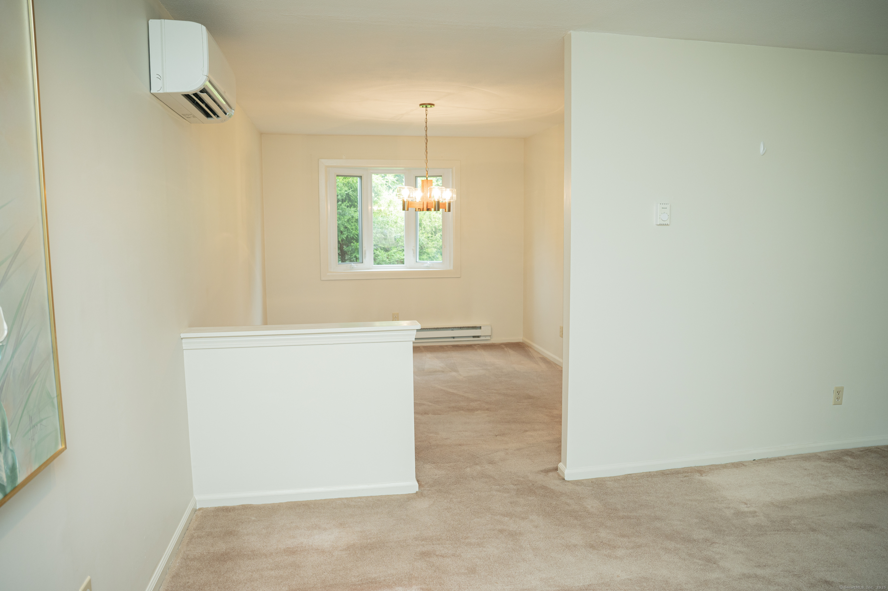 Branford, Connecticut, 06405, United States, 3 Bedrooms Bedrooms, ,2 BathroomsBathrooms,Residential,For Sale,1907106