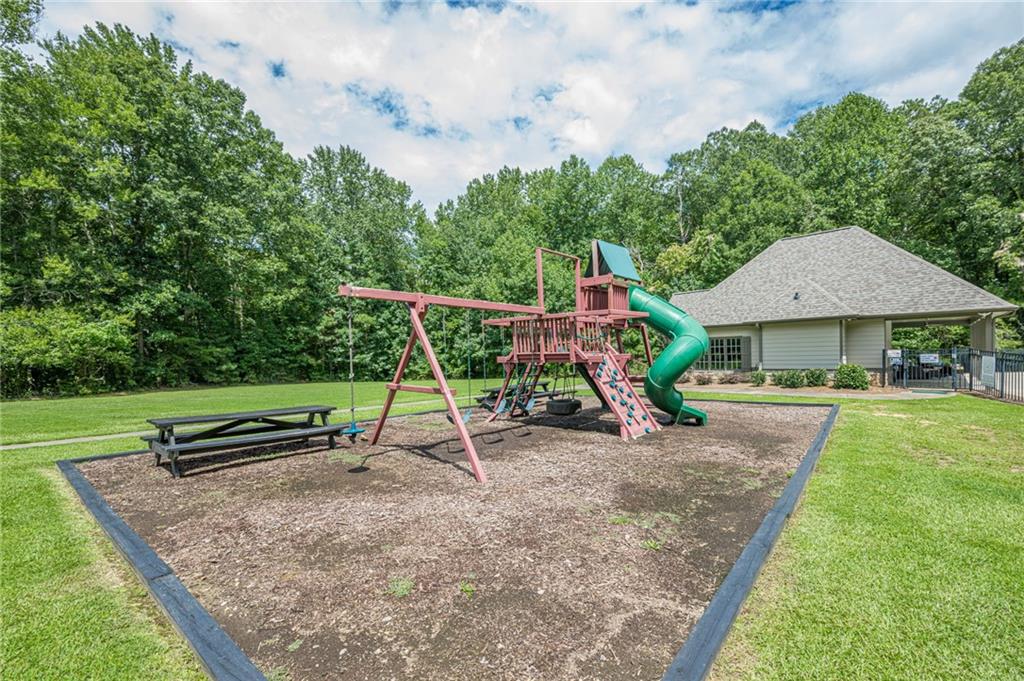 Ball Ground, Georgia, 30107, United States, 4 Bedrooms Bedrooms, ,3 BathroomsBathrooms,Residential,For Sale,1914158