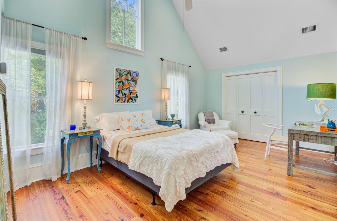 Mount Pleasant, South Carolina, 29464, United States, 5 Bedrooms Bedrooms, ,6 BathroomsBathrooms,Residential,For Sale,1840727