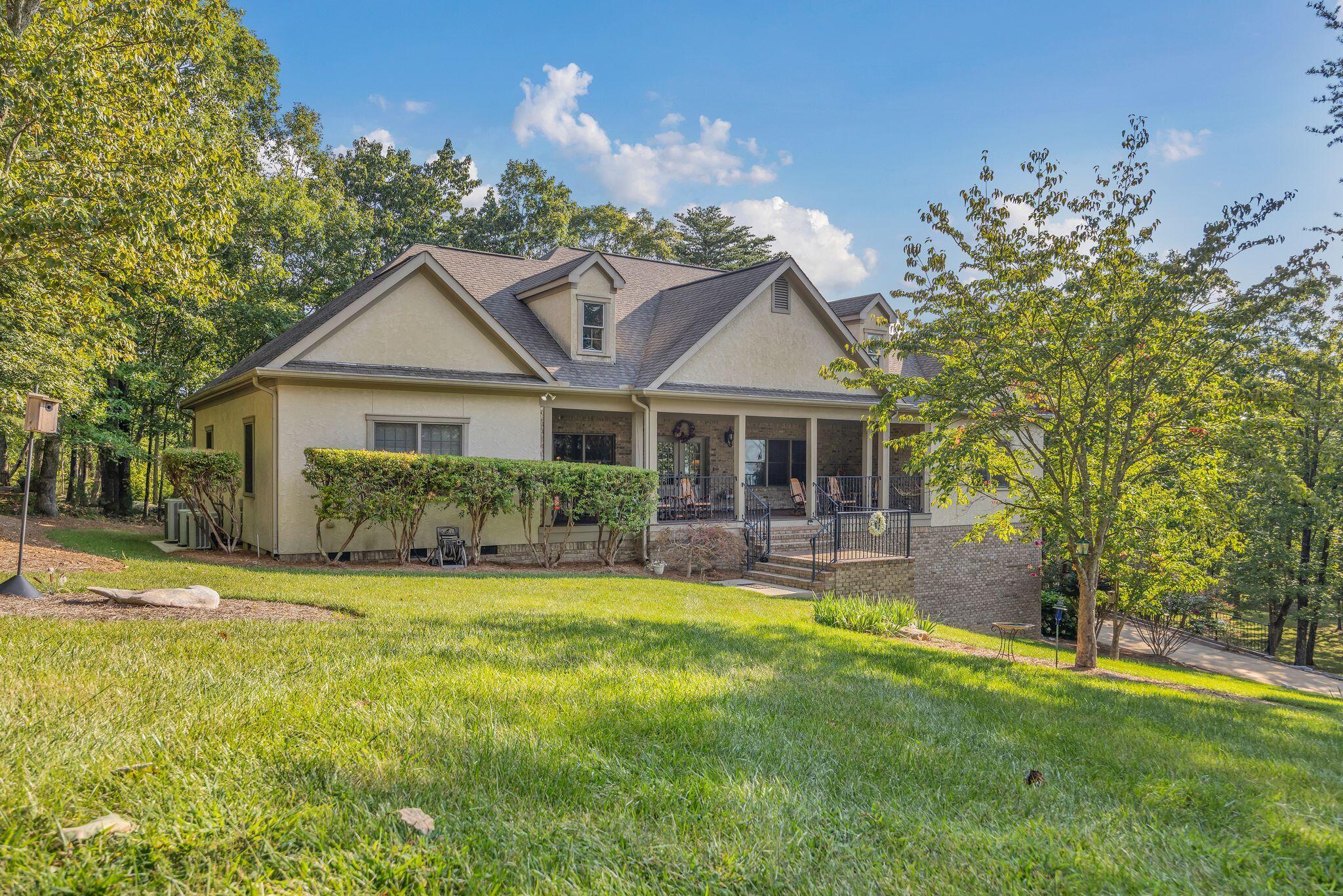 Rising Fawn, Georgia, 30738, United States, 3 Bedrooms Bedrooms, ,5 BathroomsBathrooms,Residential,For Sale,1982242