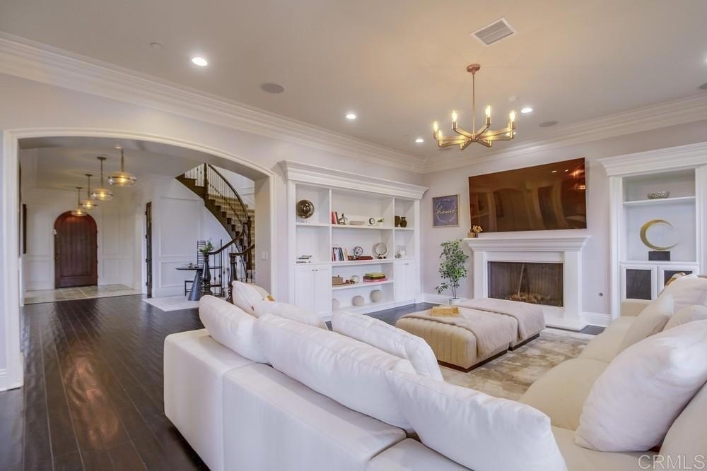 San Diego, California, 92127, United States, 6 Bedrooms Bedrooms, ,5 BathroomsBathrooms,Residential,For Sale,1903826