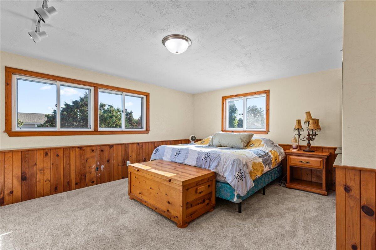 West Bend, Wisconsin, 53090, United States, 4 Bedrooms Bedrooms, ,3 BathroomsBathrooms,Residential,For Sale,1960551