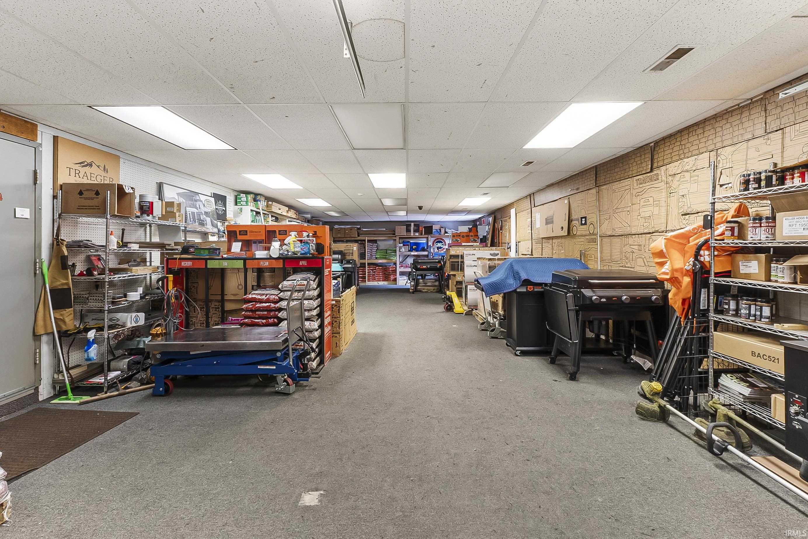 Fort Wayne, Indiana, 46805-3241, United States, 6 Bedrooms Bedrooms, ,4 BathroomsBathrooms,Residential,For Sale,1976576